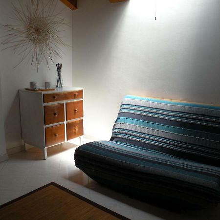 Ferienwohnung Deliziosa Mansarda Nel Quartiere Marina - Cagliari Q8577 Exterior foto