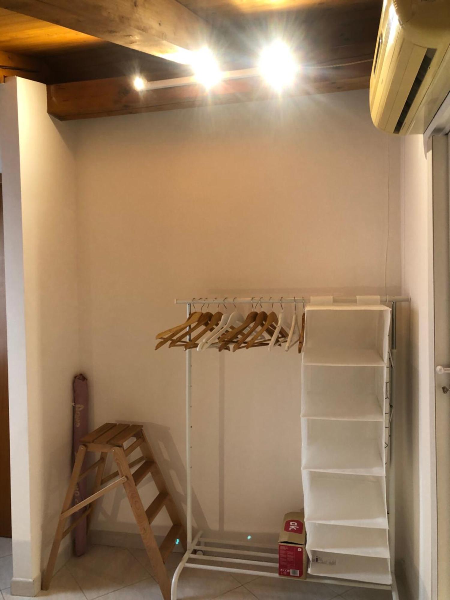 Ferienwohnung Deliziosa Mansarda Nel Quartiere Marina - Cagliari Q8577 Exterior foto
