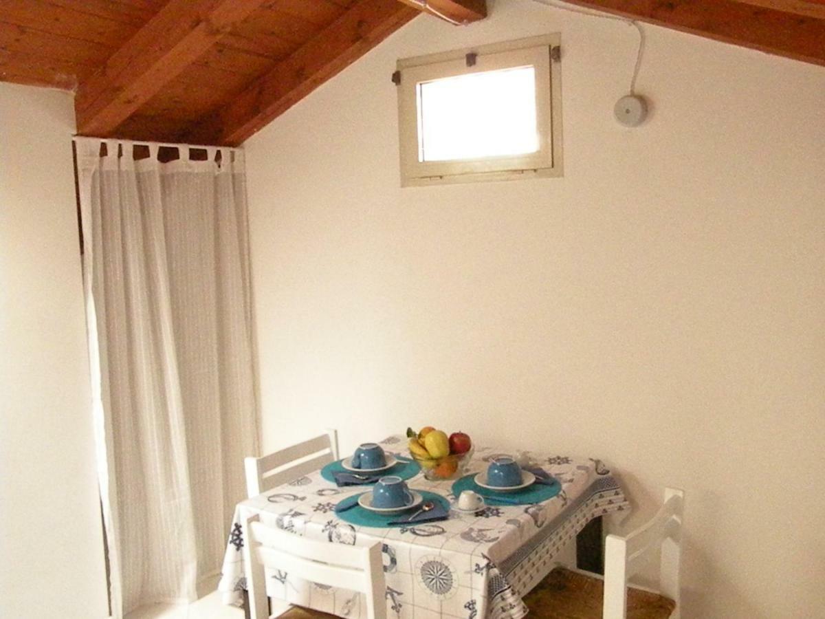 Ferienwohnung Deliziosa Mansarda Nel Quartiere Marina - Cagliari Q8577 Exterior foto