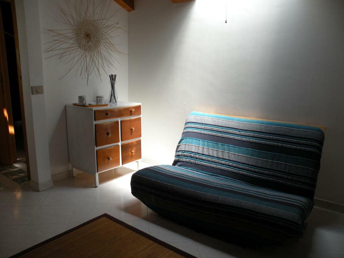 Ferienwohnung Deliziosa Mansarda Nel Quartiere Marina - Cagliari Q8577 Exterior foto